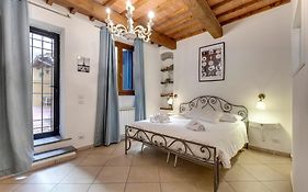 Palazzuolo Tower Apartments by Mamo Florence